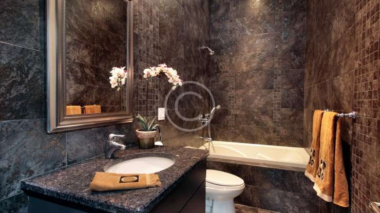 Small Bathroom Ideas That Make a Splash